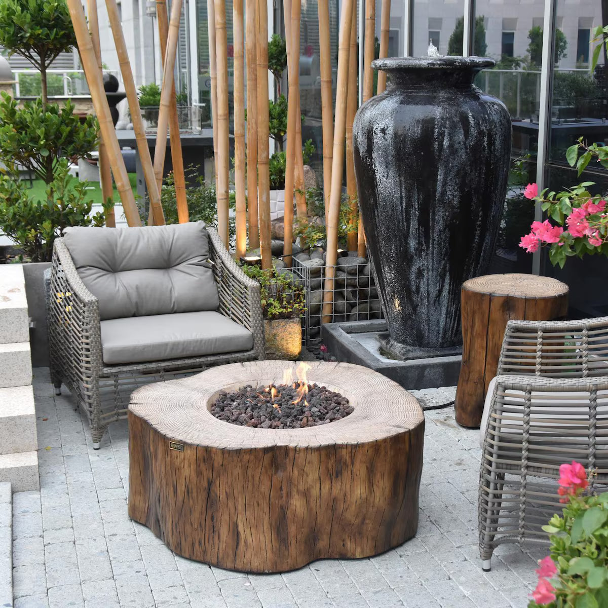 Elementi Manchester 42-in Round GFRC Natural Gas Fire Pit in Redwood