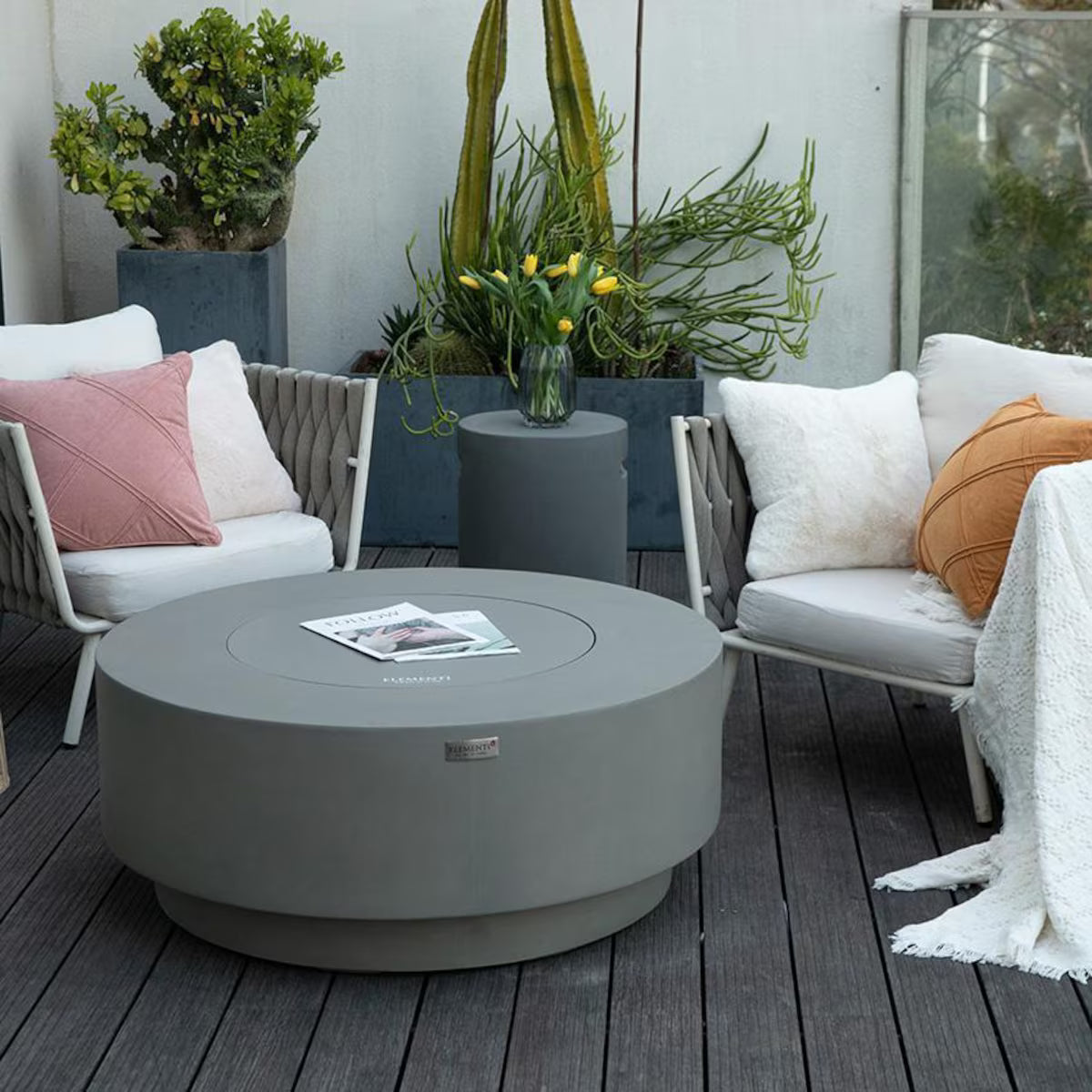 Elementi Colosseo 41 inch Round Light Gray Concrete Natural Gas Fire Pit